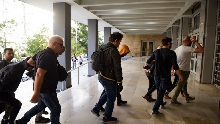 Θεσσαλονίκη: Σε εξέλιξη από το πρωί οι απολογίες των συλληφθέντων για εμπλοκή στην υπόθεση με το λιμάνι