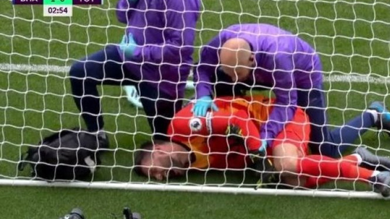 Τότεναμ: Στο νοσοκομείο ο Γιορίς μετά τον τραυματισμό του στο ματς με την Μπράιτον