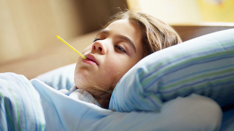 Τι πρέπει να κάνετε όταν το παιδί έχει πυρετό;