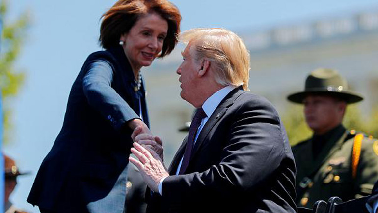 Ο Τραμπ κατηγορεί για «προδοσία» την πρόεδρο της Βουλής των Αντιπροσώπων Νάνσι Πελόσι