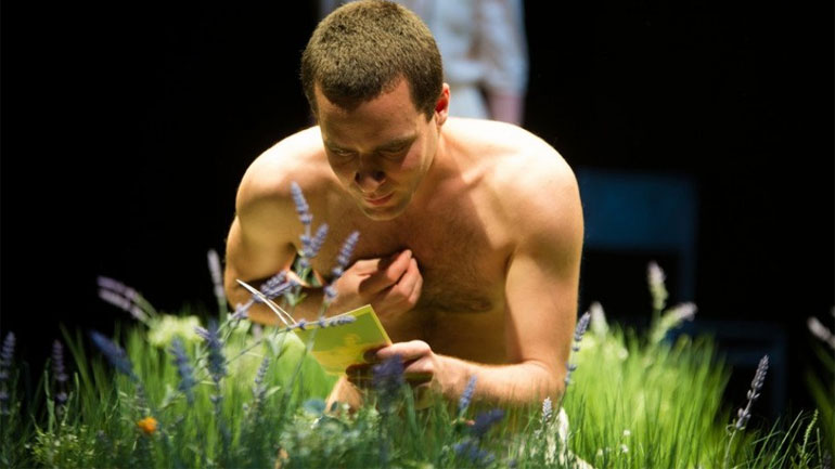 «Το ξύπνημα της άνοιξης» του Φρανκ Βέντεκιντ  επιστρέφει στο Θέατρο του Νέου Κόσμου