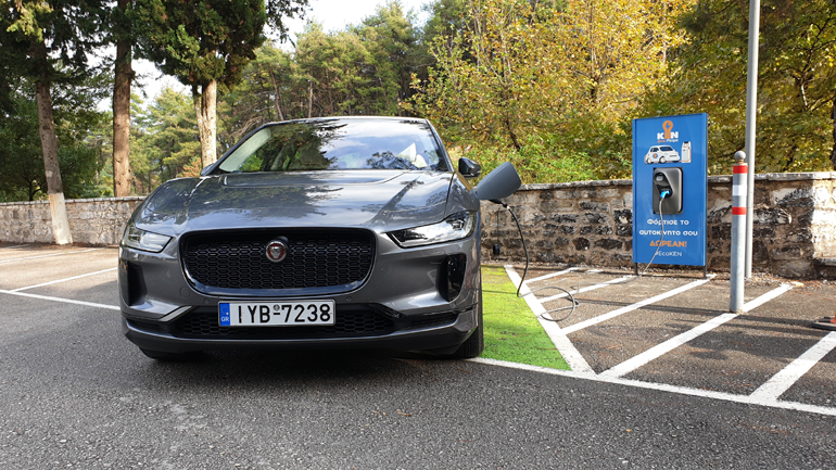 Η αμιγώς ηλεκτρική Jaguar i-Pace