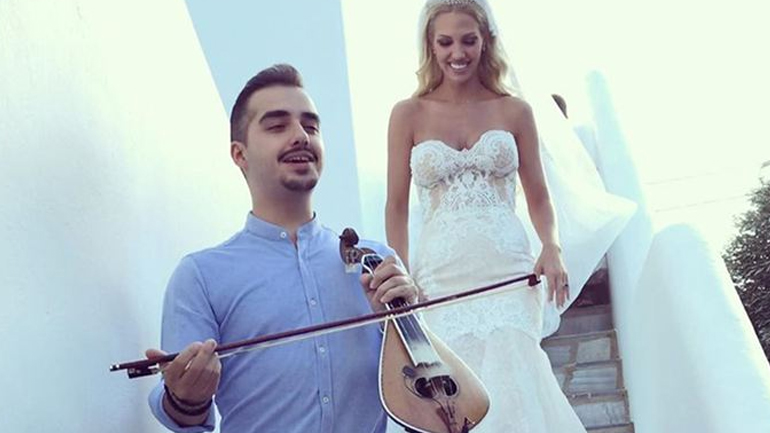 Η Σάσα Μπάστα ντύθηκε νυφούλα!