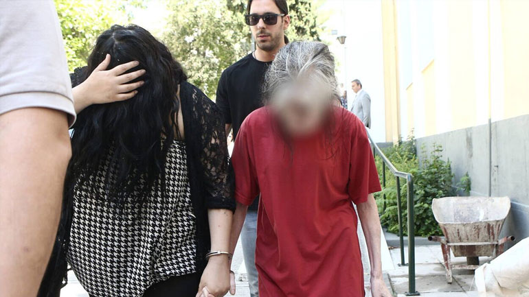 Παιδοκτόνος Πετρούπολης: Επιεικής για τη μητέρα αλλά καταπέλτης για τη γιαγιά ο εισαγγελέας