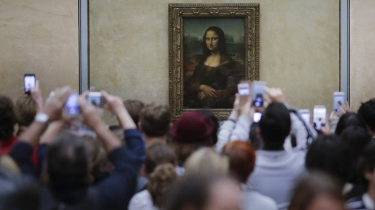 Η Τζοκόντα ξαναβρήκε τη θέση της στον Λούβρο