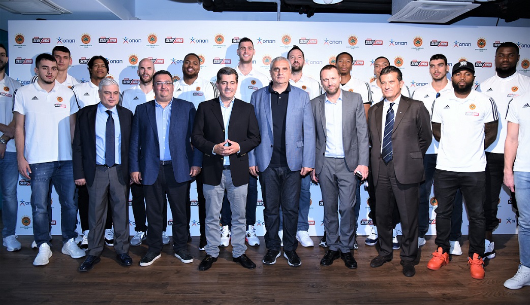 Μάνος Παπαδόπουλος - Πρόεδρος και Διευθύνων Σύμβουλος ΚΑΕ Παναθηναϊκός ΟΠΑΠ, Παναγιώτης Τριαντόπουλος – Αντιπρόεδρος και Διευθύνων Σύμβουλος DPG Group of Companies, Οδυσσέας Χριστοφόρου - Αναπληρωτής Διευθύνων Σύμβουλος ΟΠΑΠ, Αργύρης Πεδουλάκης – Προπονητής ΚΑΕ Παναθηναϊκός ΟΠΑΠ , Γιάννης Ρόκας – Διευθυντής Marketing Επικοινωνίας ΟΠΑΠ, Βασίλης Παρθενόπουλος- Γενικός Διευθυντής ΚΑΕ Παναθηναϊκός ΟΠΑΠ και παίκτες της ΚΑΕ Παναθηναϊκός ΟΠΑΠ