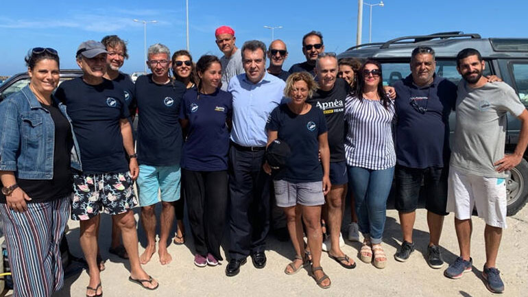 Επίσκεψη του υφυπουργού Τουρισμού στην Κάσο έπειτα από την ανακάλυψη αρχαιολογικών ευρημάτων