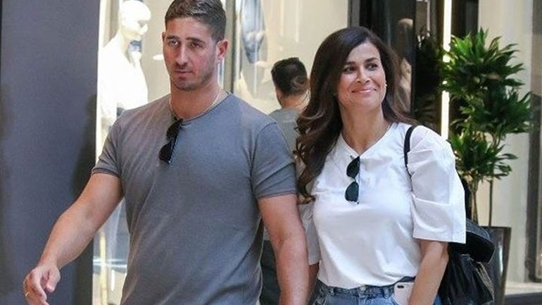 Νεσχάν Μουλαζίμ: Γιατί αναβλήθηκε ο γάμος της με τον Στέλιο Πολογεώργη;