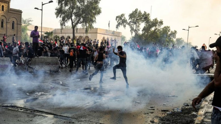 Πρώτη νύχτα ηρεμίας στη Βαγδάτη έπειτα από μία εβδομάδα βίαιων διαδηλώσεων