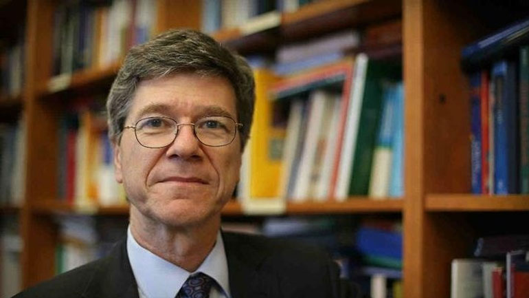 Τζ. Ζακς στον ΠΟΕ: Ο Τραμπ ζει σε έναν κόσμο φαντασίας