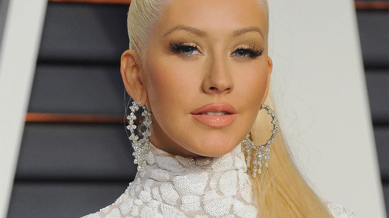 Λύγισε η Κριστίνα Αγκιλέρα όταν συνάντησε θύματα ενδοοικογενειακής βίας