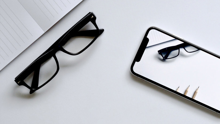 Έρχονται τα AR γυαλιά της Apple