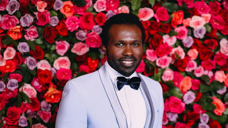 Πρωταγωνιστής μιούζικαλ πήρε το κινητό από τα χέρια θεατή «τραγουδώντας και χωρίς να βγει εκτός ρόλου»