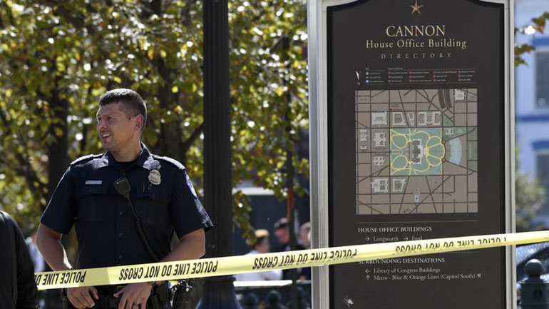 Συναγερμός στις ΗΠΑ: Επίθεση με μαχαίρι κοντά στο Καπιτώλιο