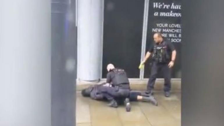 Βρετανία: Ύποπτος για τρομοκρατική ενέργεια ο συλληφθείς για την επίθεση στο Μάντσεστερ