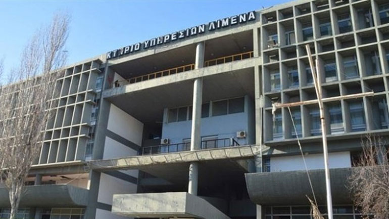 Μετανάστες επιχείρησαν να ταξιδέψουν στο εξωτερικό με πλαστά χαρτιά