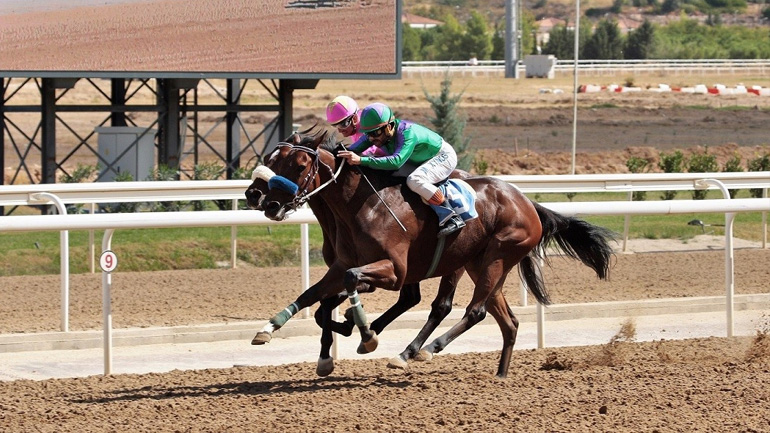 To Τρόπαιο Οκτωβρίου μαγνητίζει τα βλέμματα την Κυριακή στο Markopoulo Park