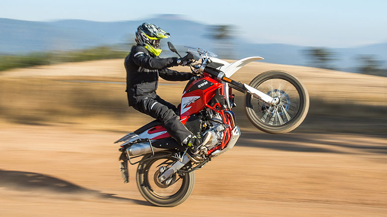 SWM Superdual X: Με χαρακτήρα Adventure