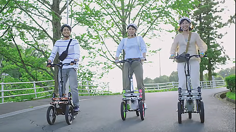 Yamaha Tritown: Στο χορό των ηλεκτρικών πατινιών και η Yamaha