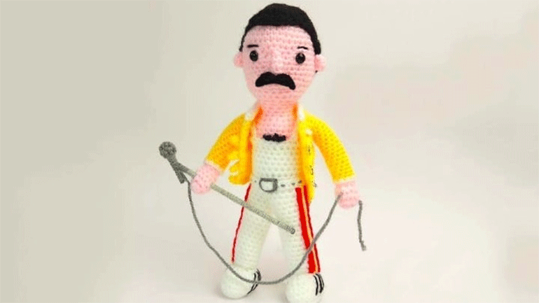 Ο δικός σας «Φρέντι Μέρκιουρι», με βελονάκι