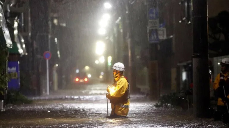 Ιαπωνία: Στους 11 οι νεκροί από τον τυφώνα Χαγκίμπις
