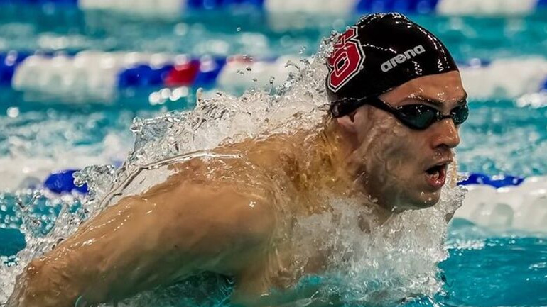 Κολύμβηση: Μεγάλη εμφάνιση του Βαζαίου στη Νάπολη