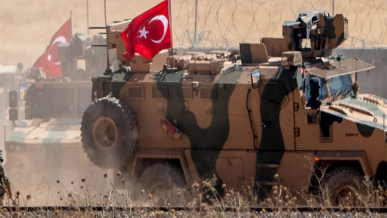 Συρία: Συγκρούσεις των δυνάμεων SDF με τουρκικές και παραστρατιωτικές δυνάμεις στον αυτοκινητόδρομο Μ4