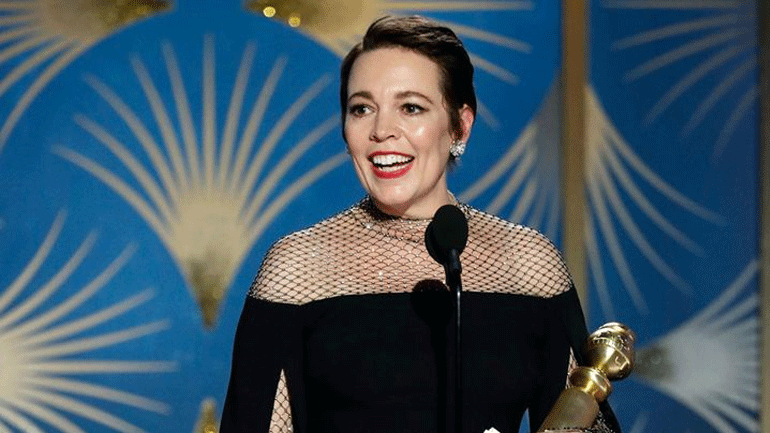 Η Olivia Colman αποκάλυψε πως έκλεψε χαρτί υγείας από το Μπάκιγχαμ