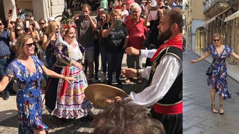 Katherine Kelly Lang: Στην Κέρκυρα η Μπρουκ από την «Τόλμη & Γοητεία»