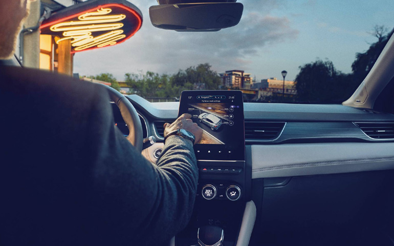 Θα έρθει με κινητήρες βενζίνης, diesel και ως plug-in hybrid