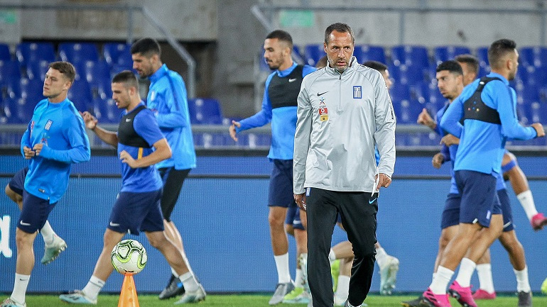 Πανέτοιμη για το ματς με τη Βοσνία η Εθνική – Κλειστά κράτησε τα χαρτιά του ο Φαν’τ Σιπ