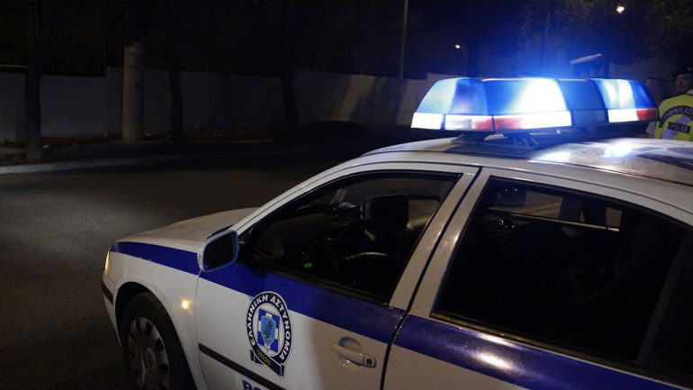 Άρπαξαν το χρηματοκιβώτιο, προσπάθησαν να το σκάσουν αλλά δεν τα κατάφεραν