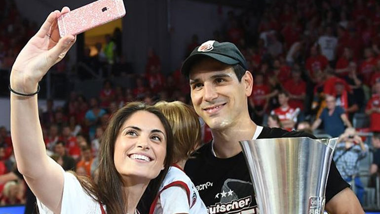 Νίκος Ζήσης – Φανή Σκουφή: Περιμένουν το τέταρτο παιδάκι τους!