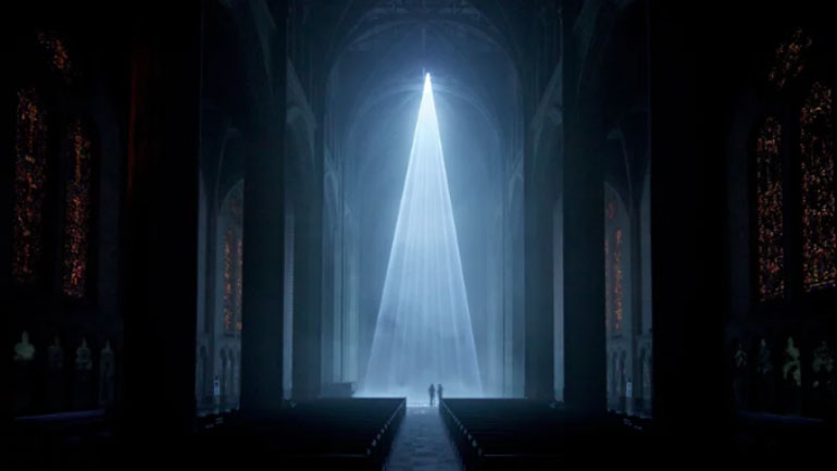 Φώτισαν τον Grace Cathedral στο Σαν Φρανσίσκο