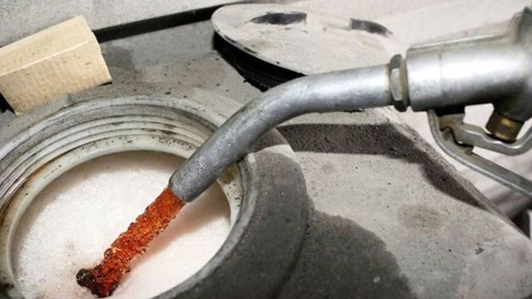 Οι τιμές του πετρελαίου μειώνονται στις ασιατικές αγορές