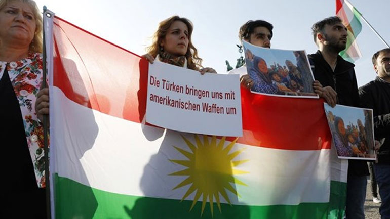 Έκκληση για μετριοπάθεια απευθύνει η Γερμανία μετά τις συγκρούσεις μεταξύ Τούρκων και Κούρδων στη Χέρνε