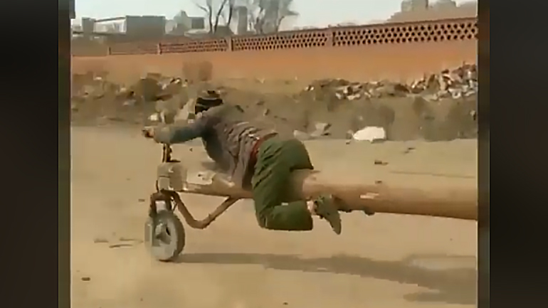 Μια “μοτοσυκλέτα” για… πολλούς