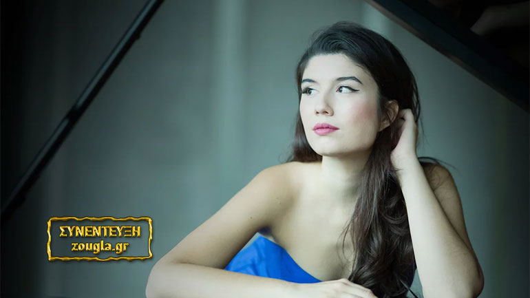 Νεφέλη Μούσουρα: «Εκεί που σταματάνε οι λέξεις αρχίζει η μουσική»