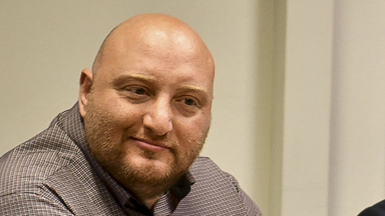 «Αναλαμβάνω προσωπικά την ευθύνη γι’ αυτό το τερατούργημα»