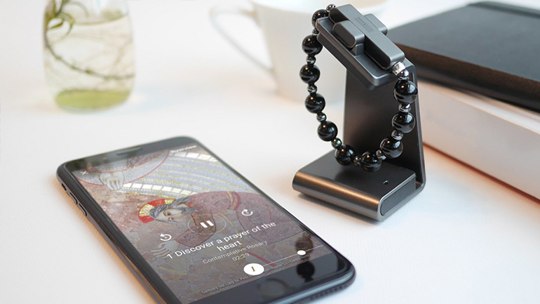 To Βατικανό λανσάρει ηλεκτρονικό ροζάριο