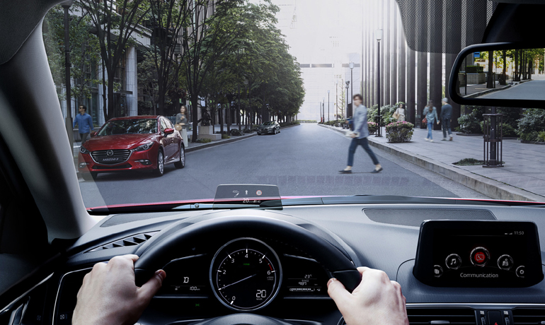 Διαθέτει δεκάδες συστήματα ασφάλειας και άνεσης