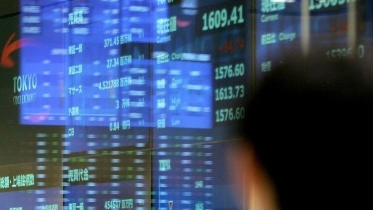 Μικτά πρόσημα στο χρηματιστήριο του Τόκιο