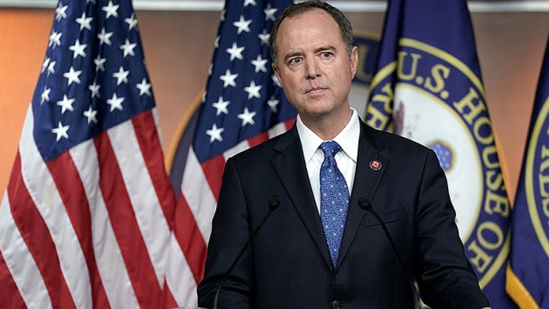 Άνταμ Σιφ: Τα πρακτικά των ακροάσεων της έρευνας για τον Τραμπ θα δημοσιοποιηθούν κάποια στιγμή