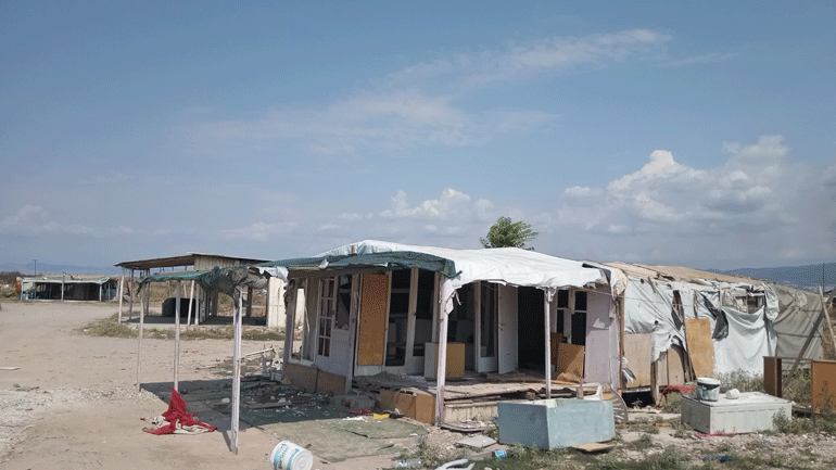 Θεσσαλονίκη: Απομάκρυνση των Ρομά από αγροτεμάχιο στην Περαία