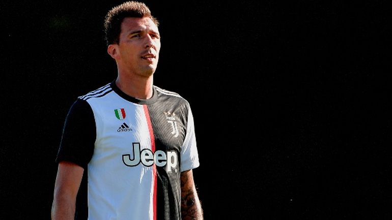 «Κόλλησε» η μετακίνηση του Μάντζουκιτς στη Μάντσεστερ Γιουνάιτεντ