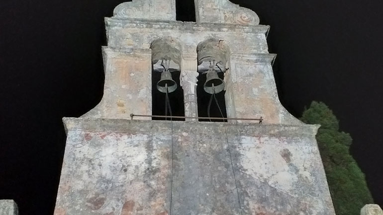 Αναβίωσε το έθιμο της «κρεατόσουπας» στη μονή του Αγίου Λουκά στα Γουβιά