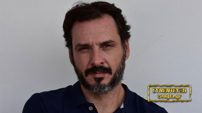 O Δημοσθένης Φίλιππας  βιώνει «Έναν ανεπαίσθητο πόνο» για δεύτερη χρονιά