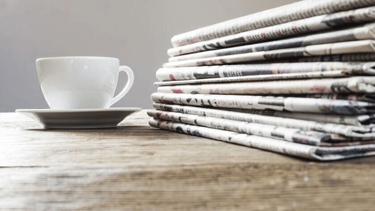 Τα πρωτοσέλιδα και τα οπισθόφυλλα των κυριακάτικων εφημερίδων Τα πρωτοσέλιδα και τα οπισθόφυλλα των κυριακάτικων εφημερίδων