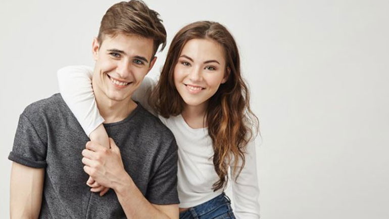 Ποια ζώδια μπορούν από εραστές να γίνουν δυο καλά φιλαράκια;