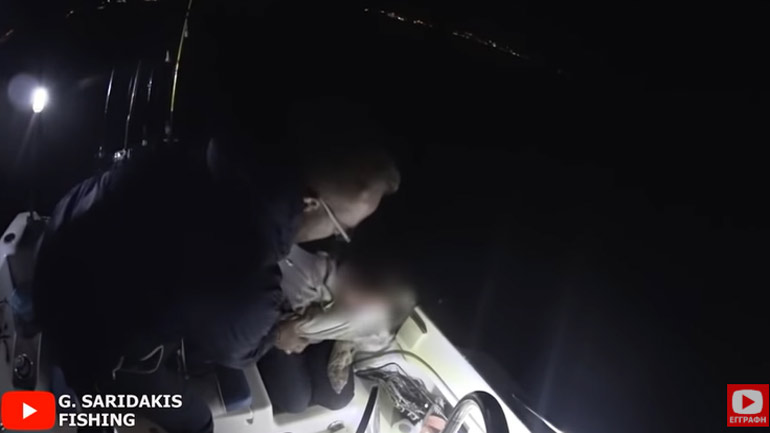 Ηράκλειο: Καρέ-καρέ η περιπετειώδης διάσωση της 18χρονης Κατερίνας από τους ψαράδες